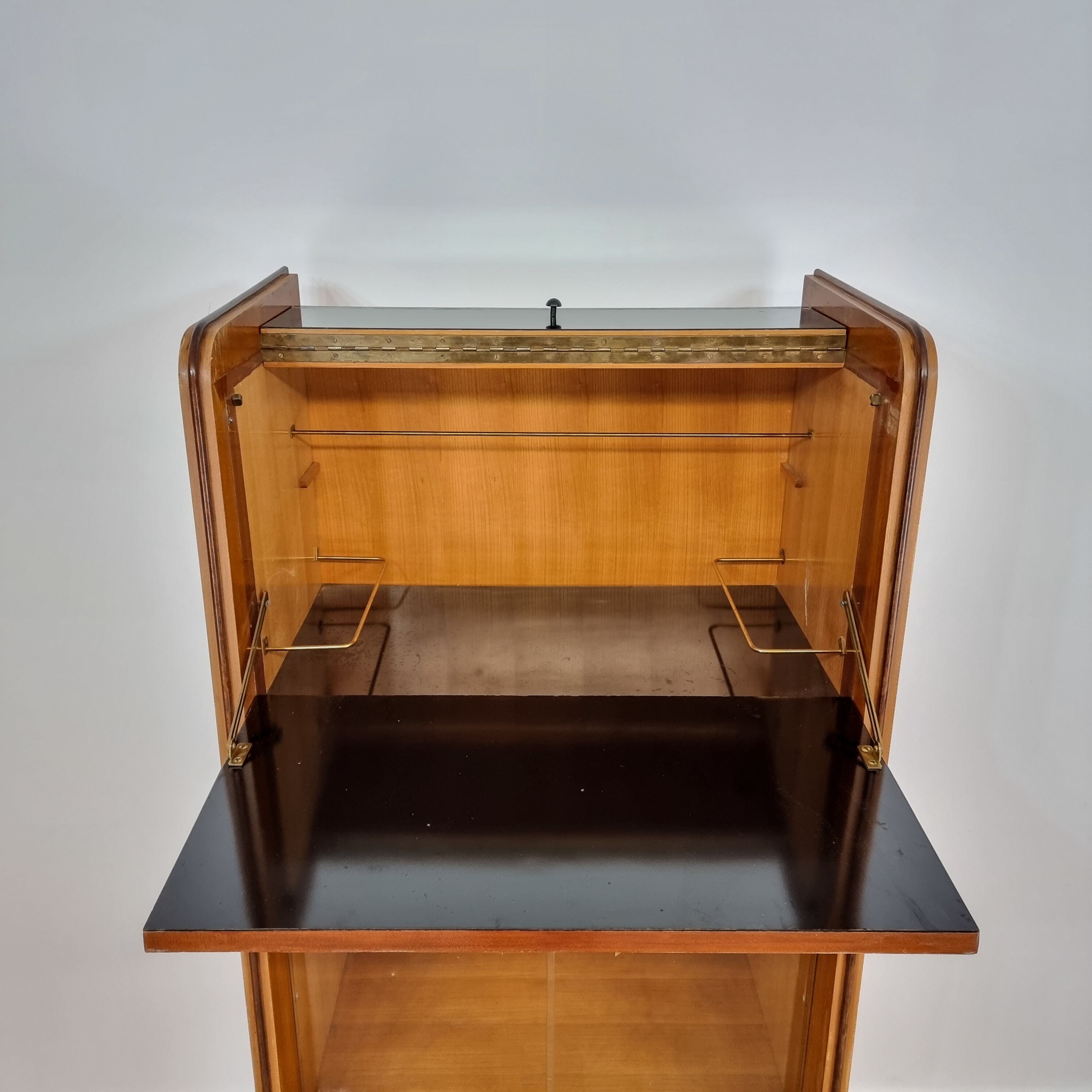 Scandinavian bar type secretary