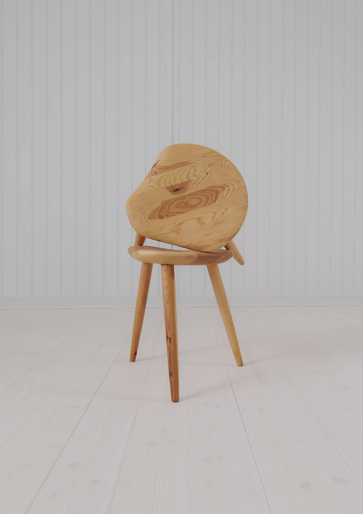 Pair of sculptural mid-century stools in pine by Norsk Husflid 1960s Norway