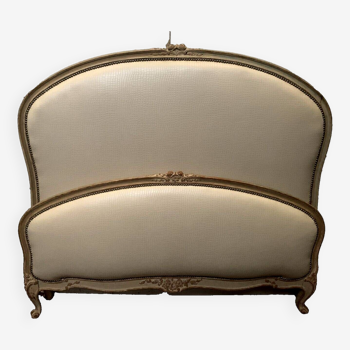 Louis XV style bed in 20th century patinated beech