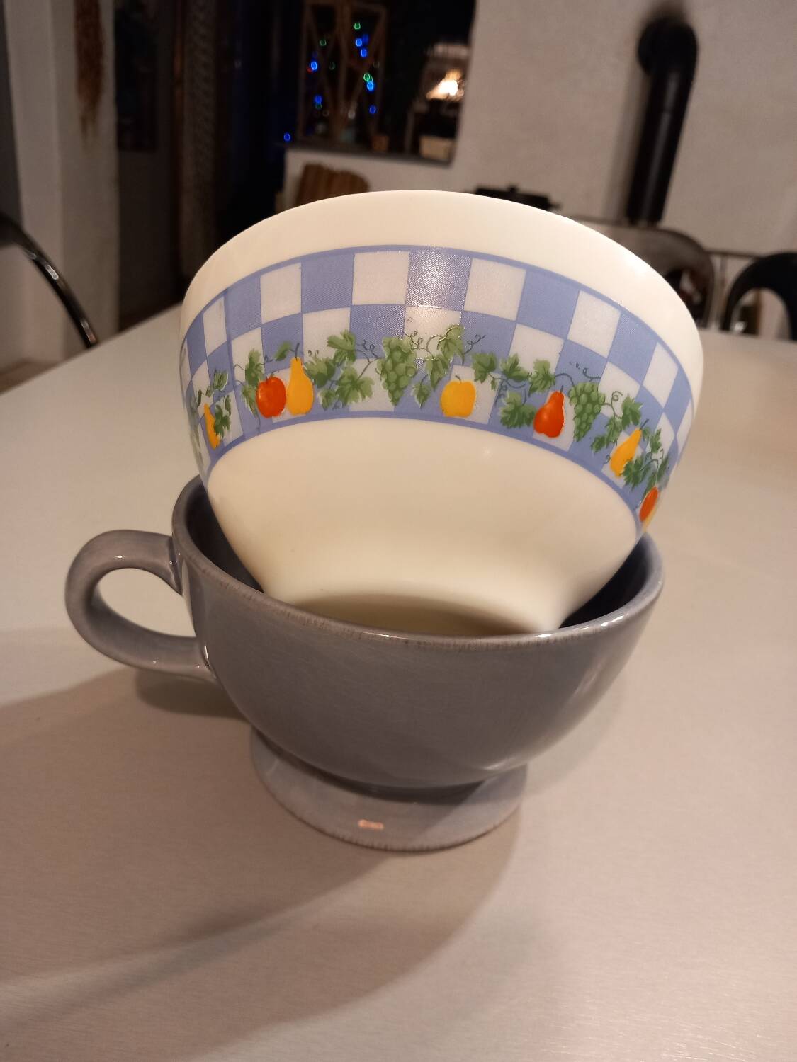 Set of 10 old vintage bowls