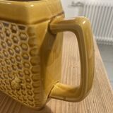 Abeilles slip pitcher signed Saint Clément