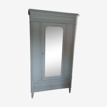 Armoire grise