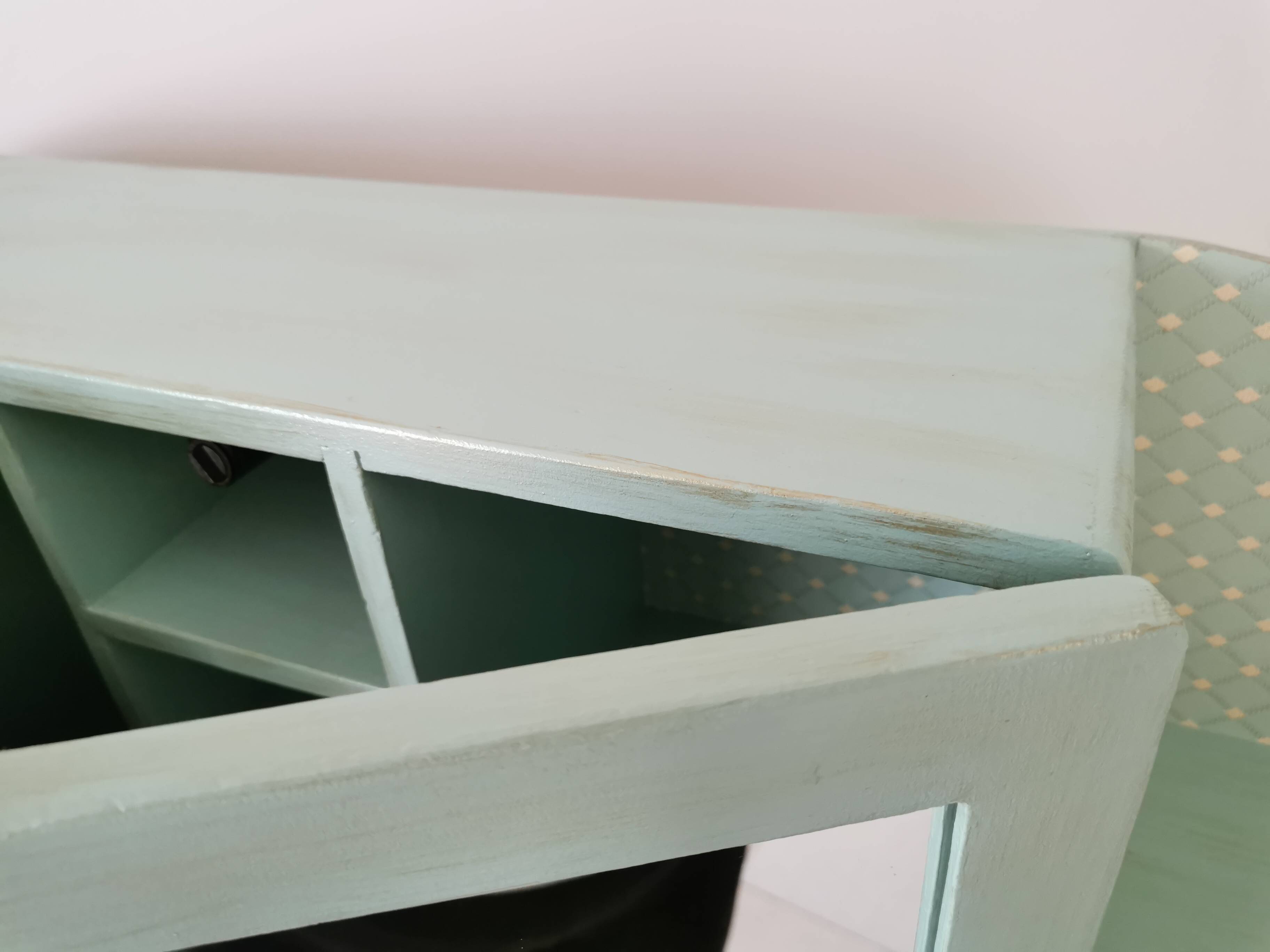 Wall shelf bathroom cabinet