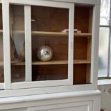 Library showcase ivory white sliding doors