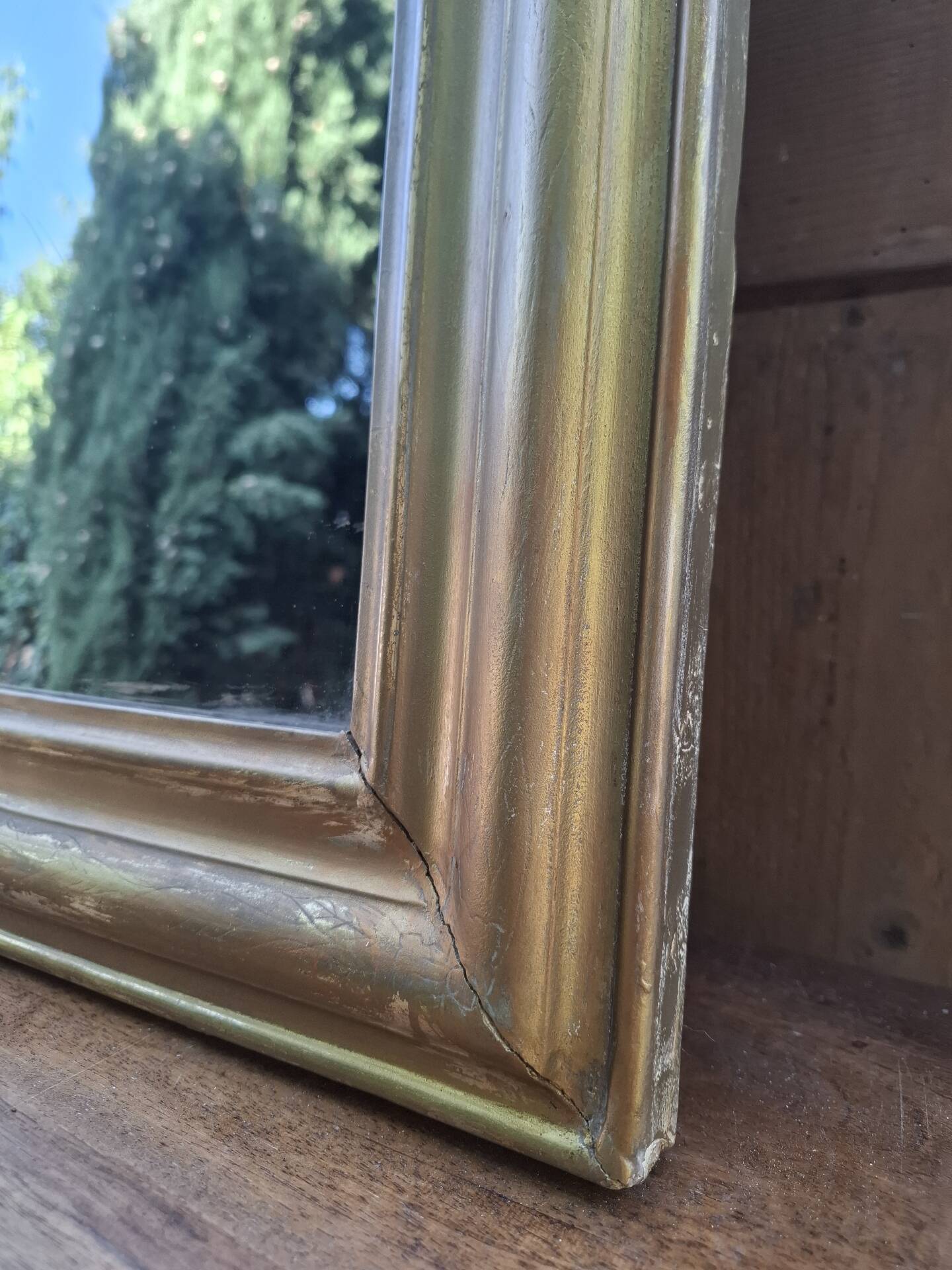 Golden mirror
