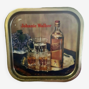 Plateau publicitaire Johnny Walker Whisky vintage en métal tole