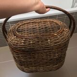 Vintage wicker/rattan picnic basket