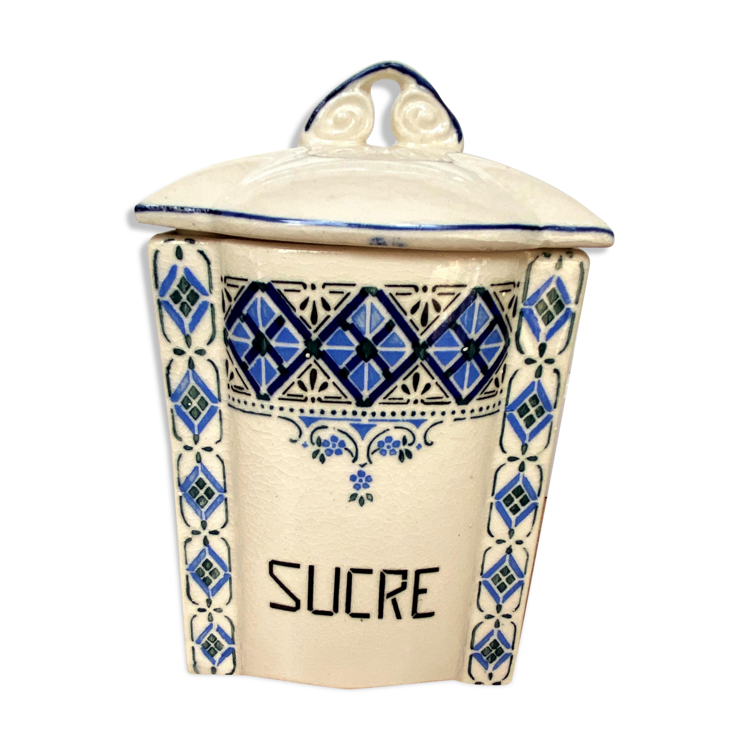 Spice pot in earthenware