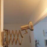 Accordion workshop lamp
