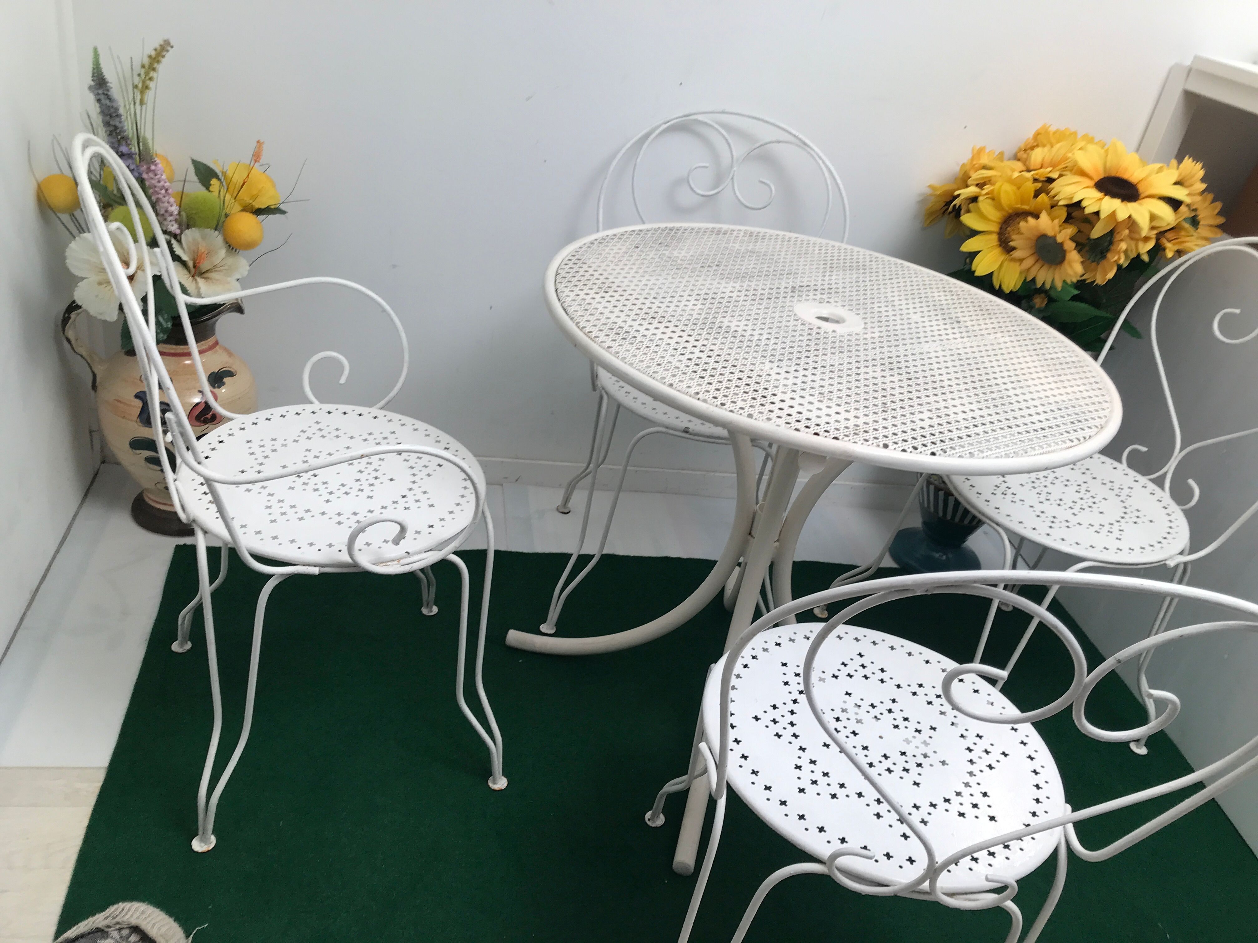 Old garden set