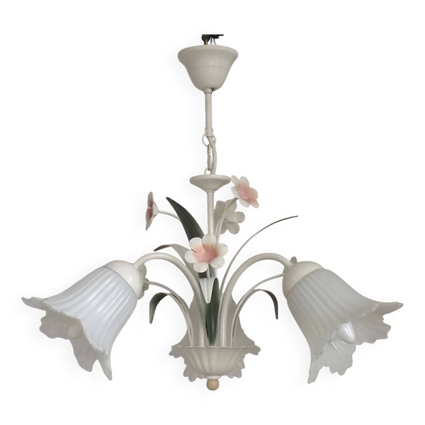 Lustre vintage 3 feux en métal rose et blanc et verre formant des fleurs, France