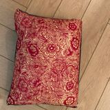 Cushion / small round pattern / 100% silk / 40x30cm