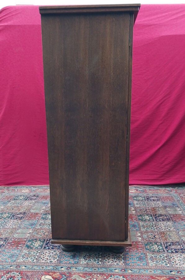 Bedroom wardrobe from the 1930s/40s.