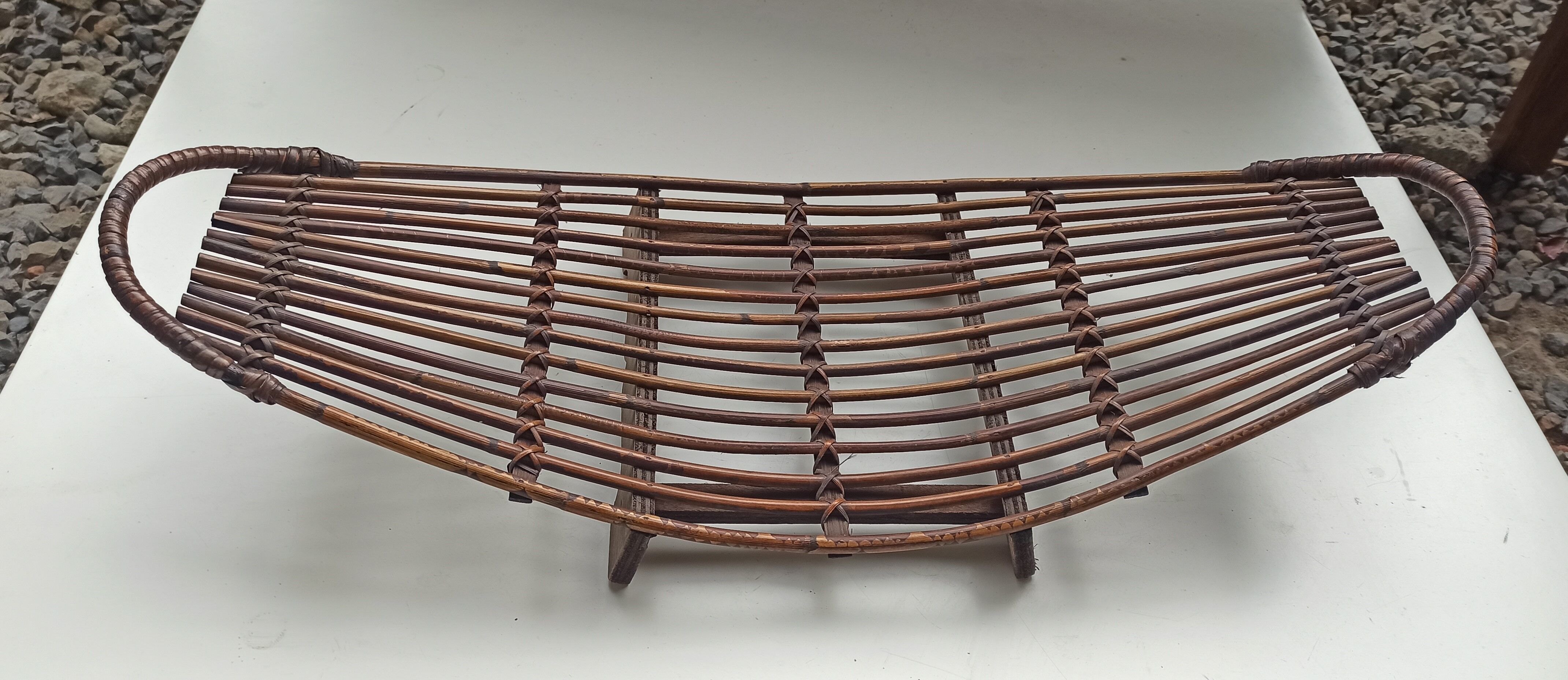 Wooden tray design of the 70s