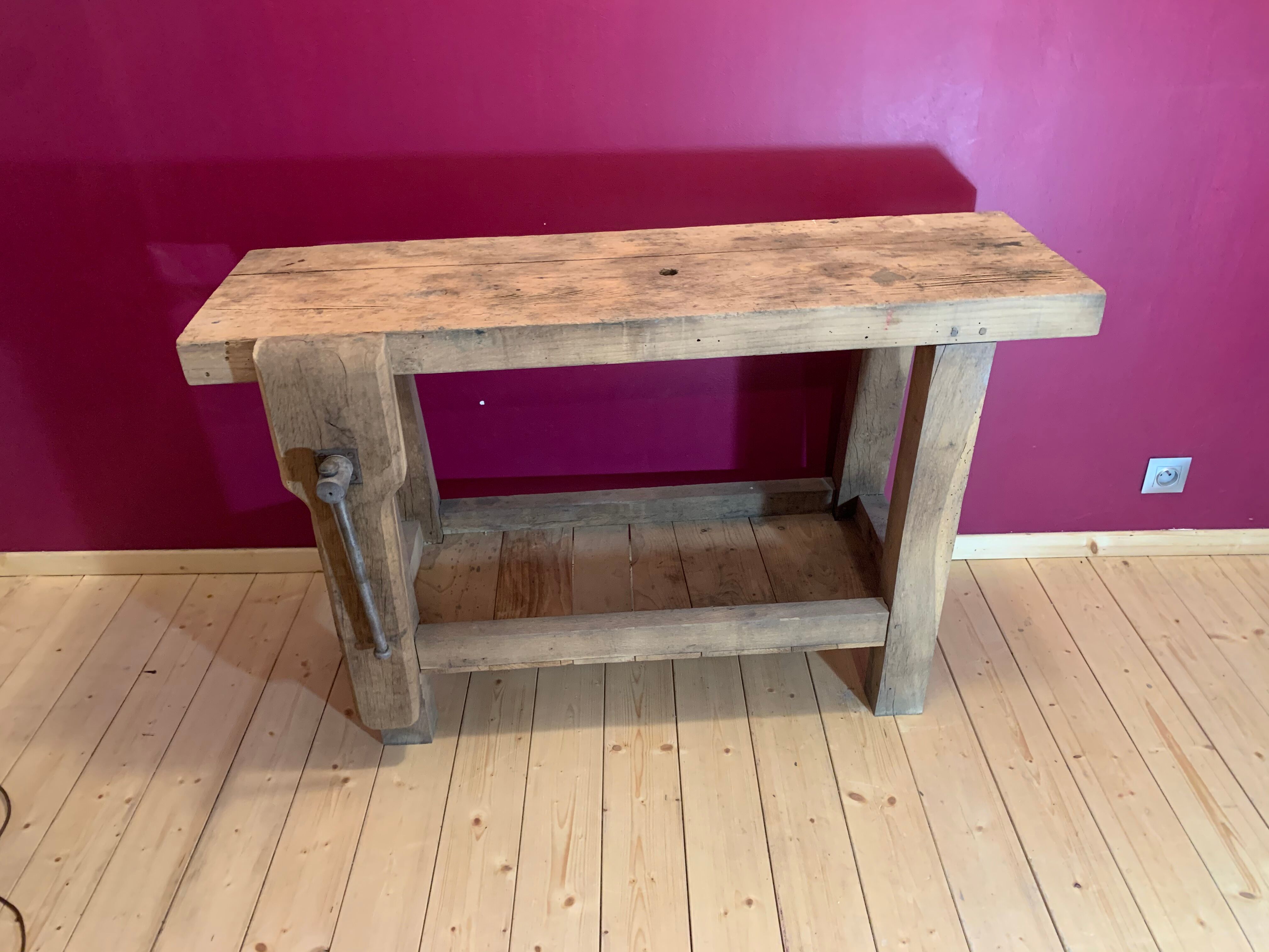 Wooden establishment