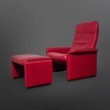 Desede DS50 avec pouf en cuir rouge, Suisse années 1980.