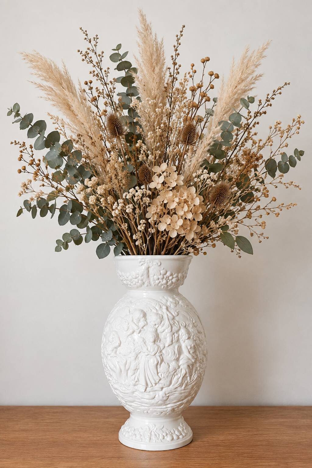 Vase barbotine signé V. Bassano