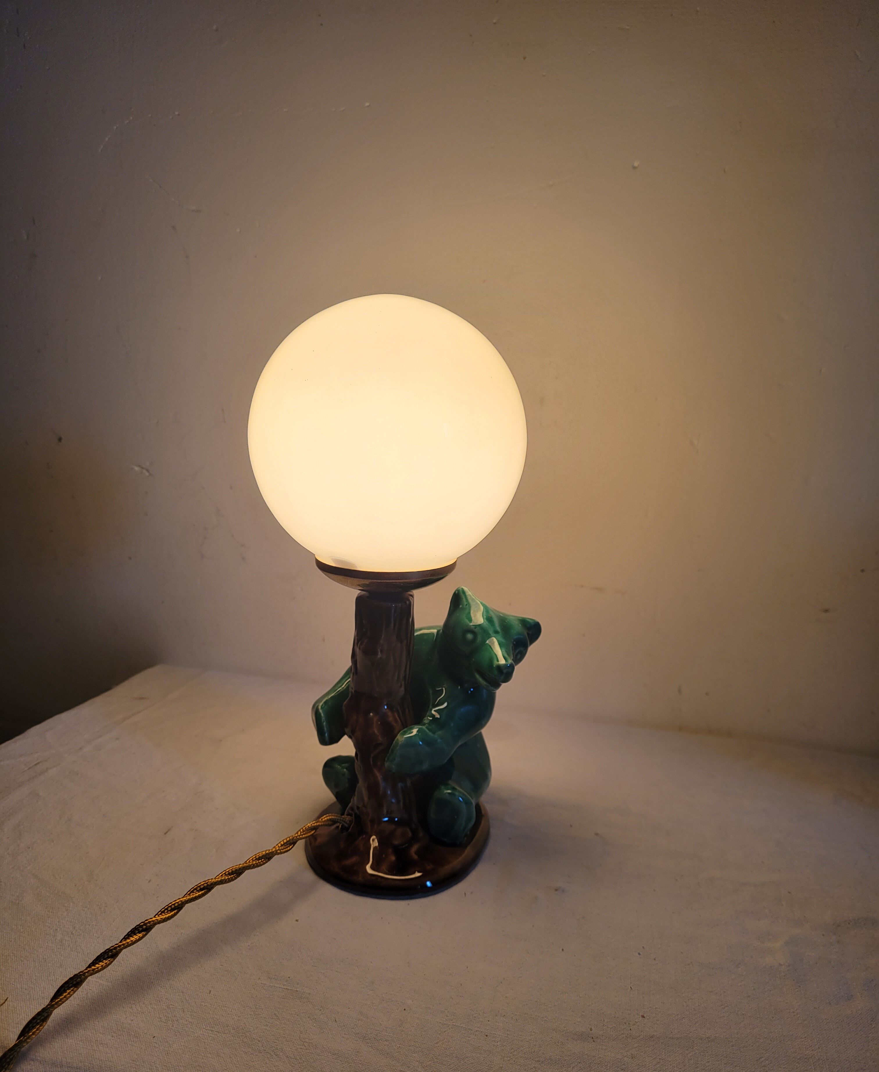 Ceramic green bear lamp