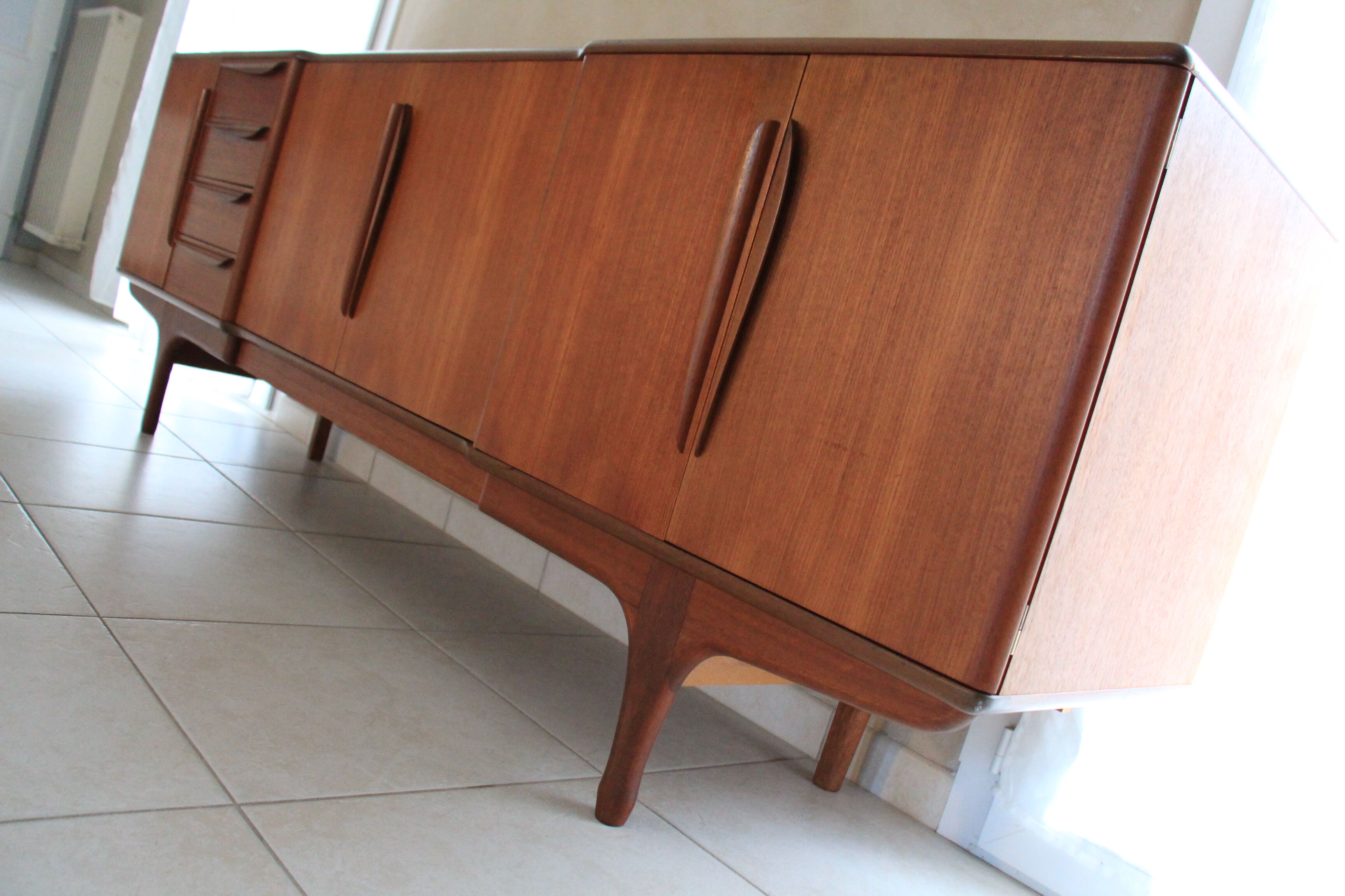 Enfilade design scandinave en teck