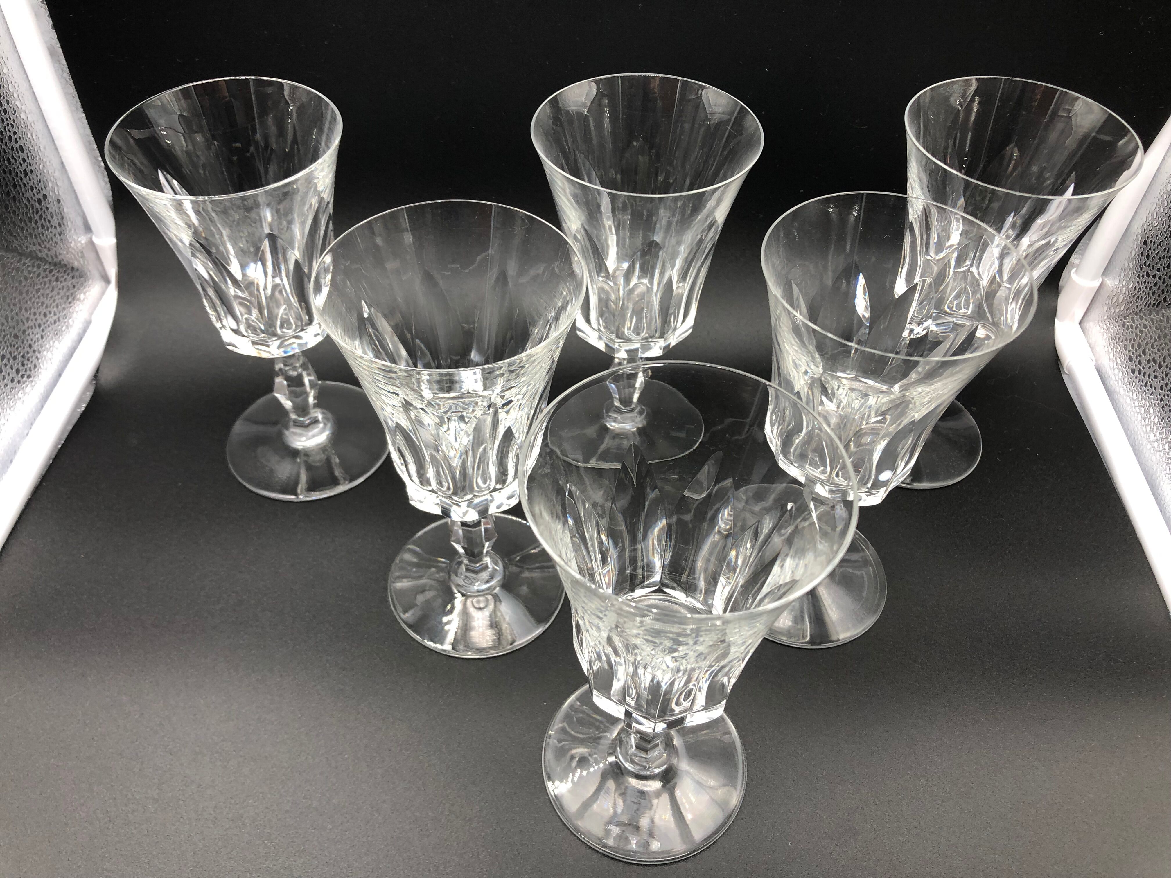 6 baccarat crystal wine glasses signed Polignac model