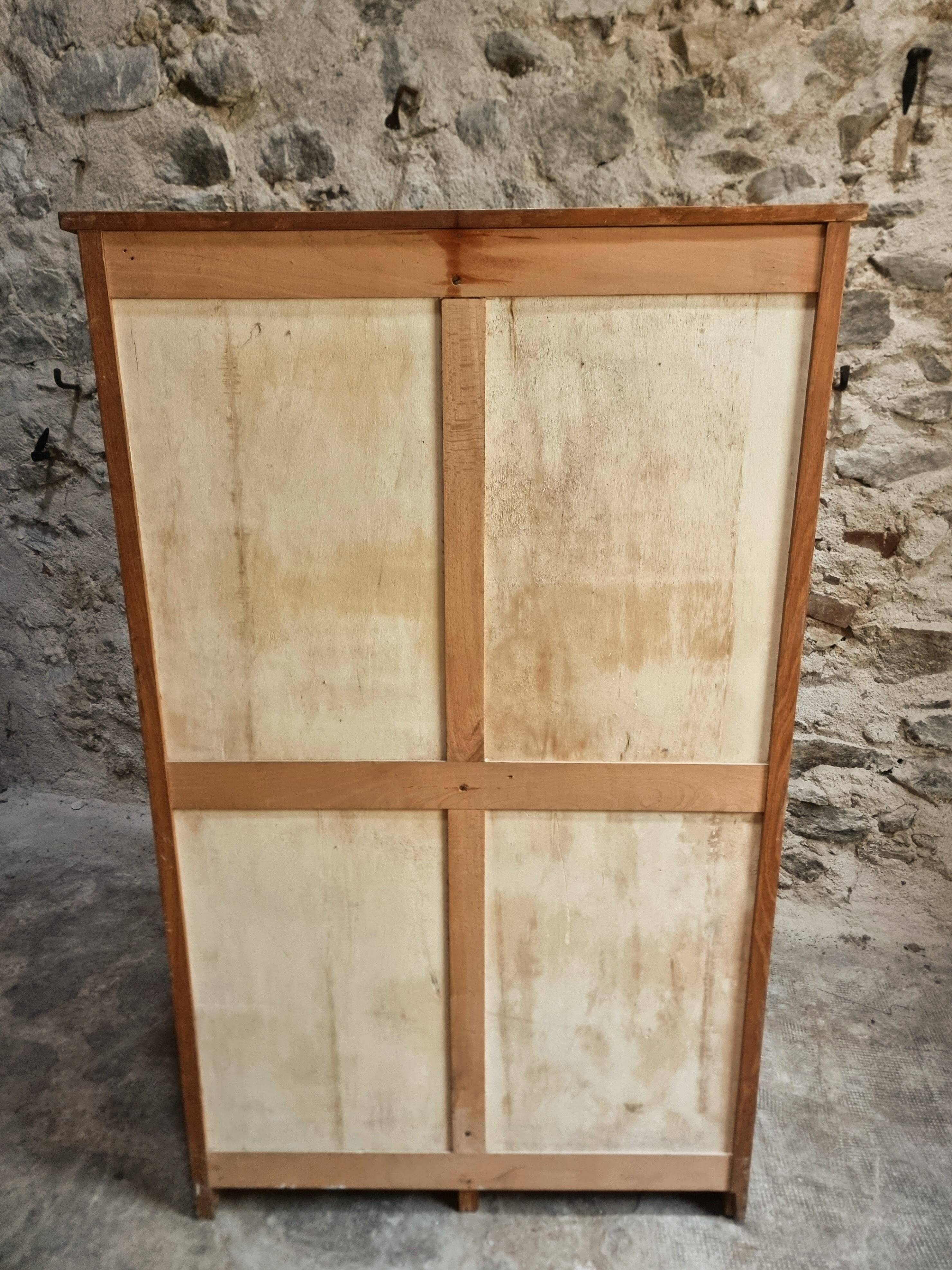 Armoire à rideaux vintage en chêne français – années 1960 – rangement de bureau avec étagères réglables