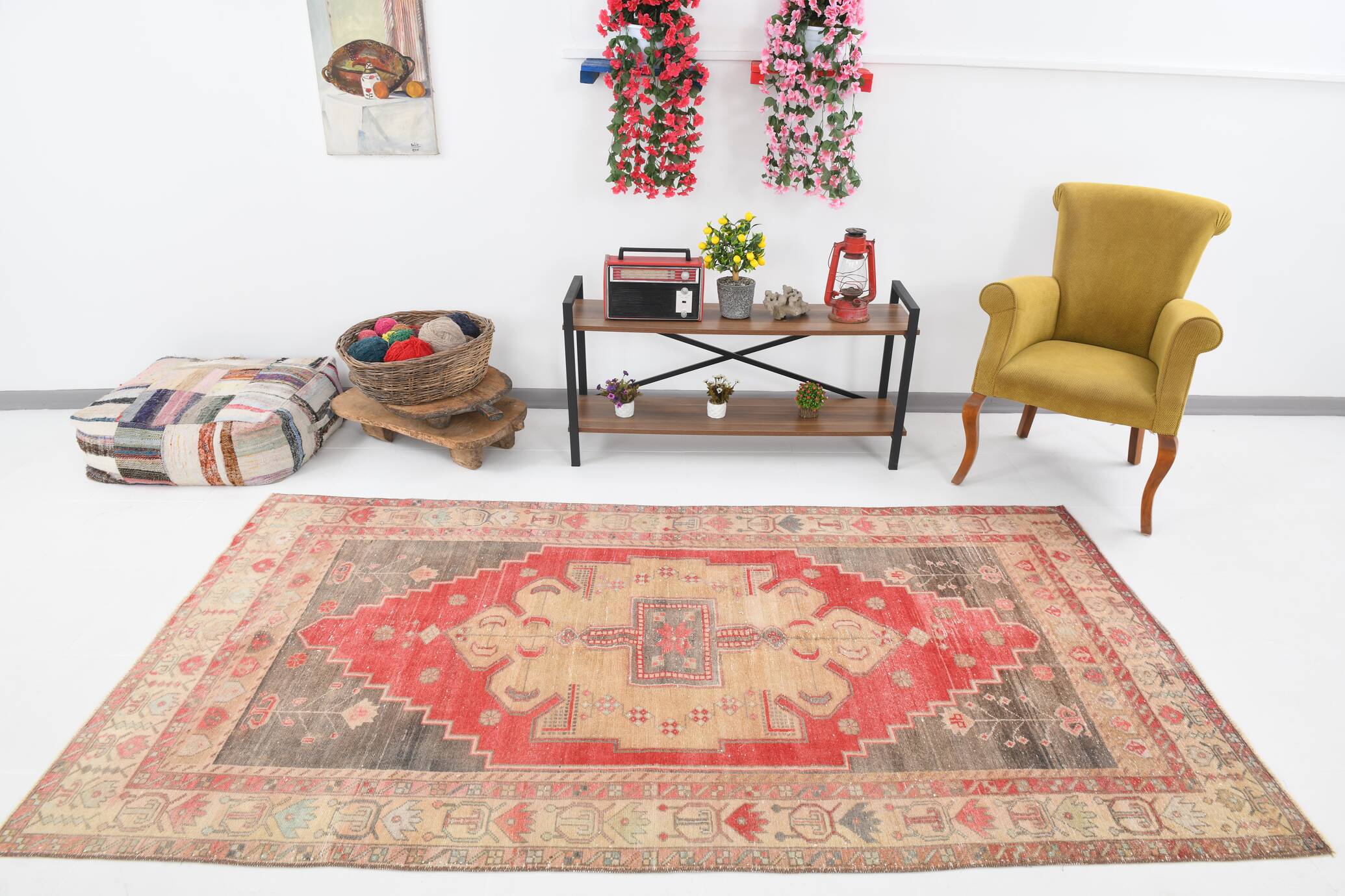 5x9 Classic & Bordered Red Vintage Rug, 146x267Cm