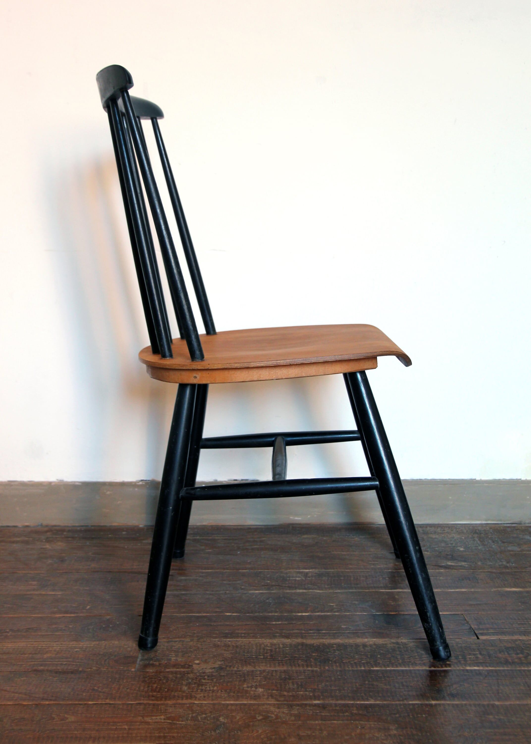 Fanett Chair by Ilmari Taviovaara