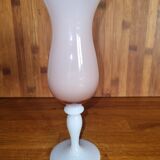 Vintage vase in pink opaline 22 cm