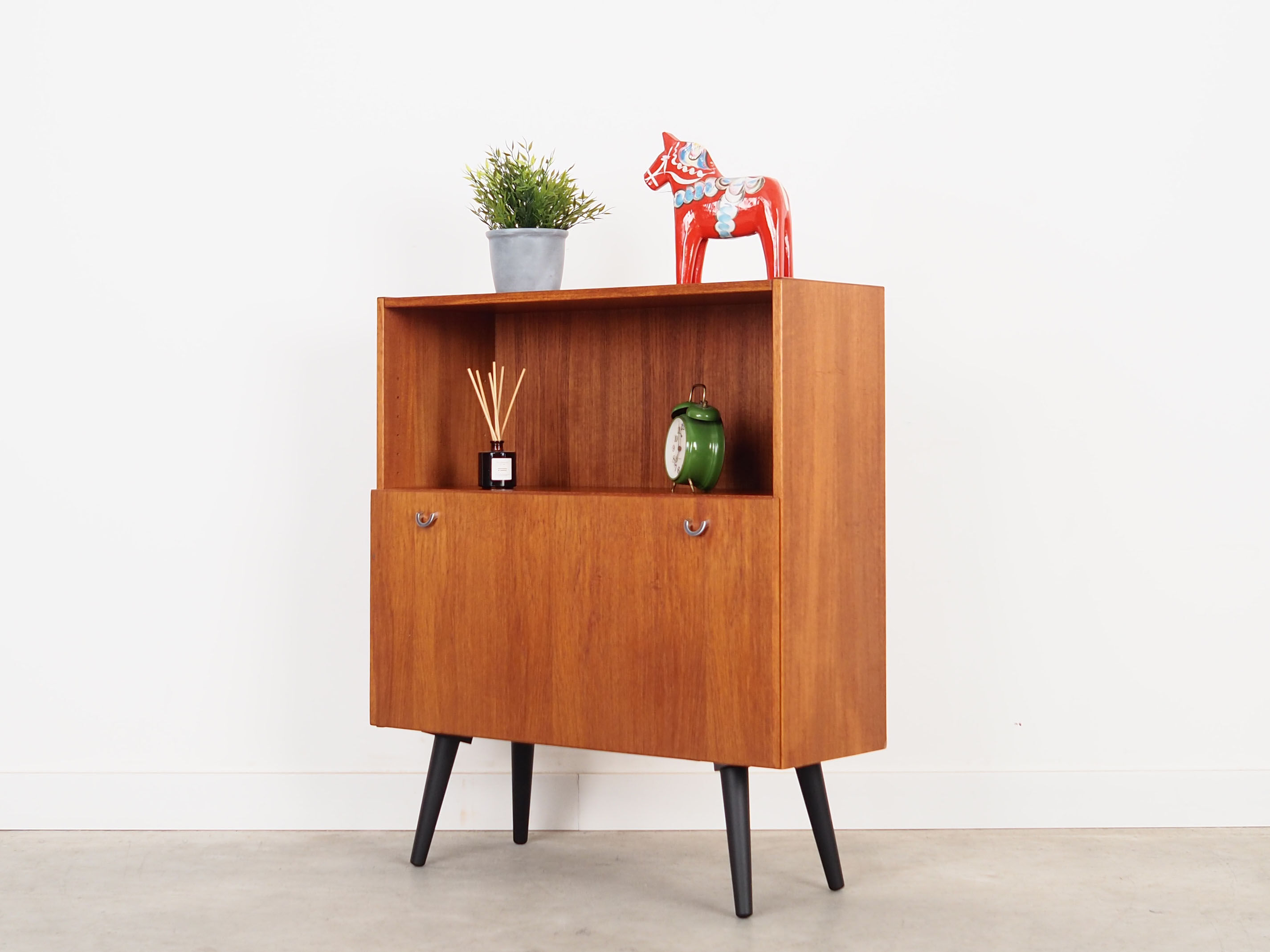 Teak bookcase, Danish design, 1970s, production: Denka