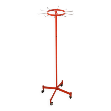 Porte-manteau pivotant sur roulettes, design danois, années 1970, fabriqué au Danemark