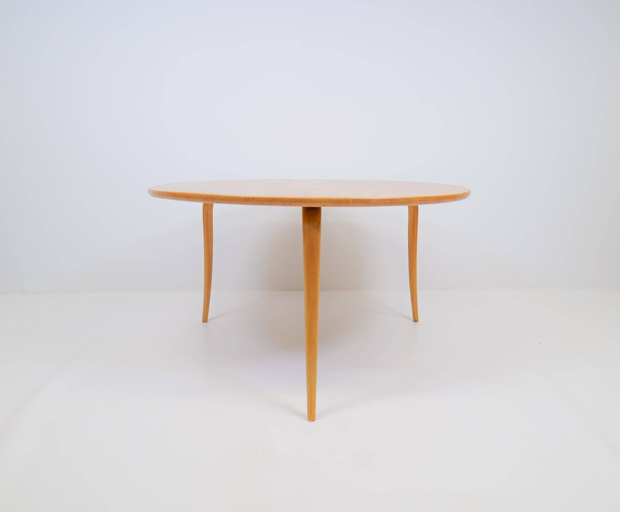 Large 'Annika' coffee table by Bruno Mathsson, early Swedish Grace from the 1930s.
