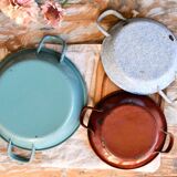 Plats émaillé vintage
