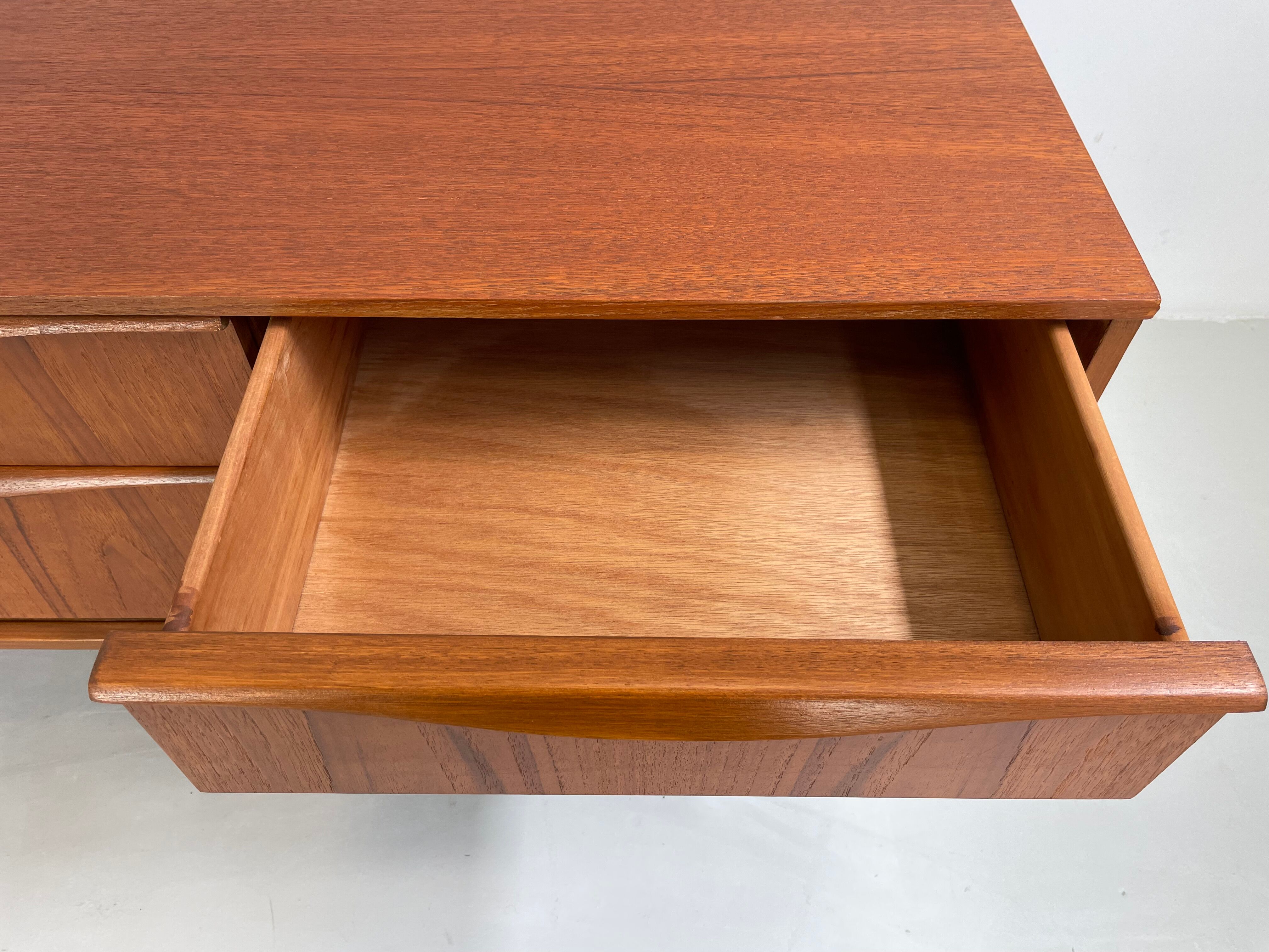 Vintage sideboard by Austinsuite