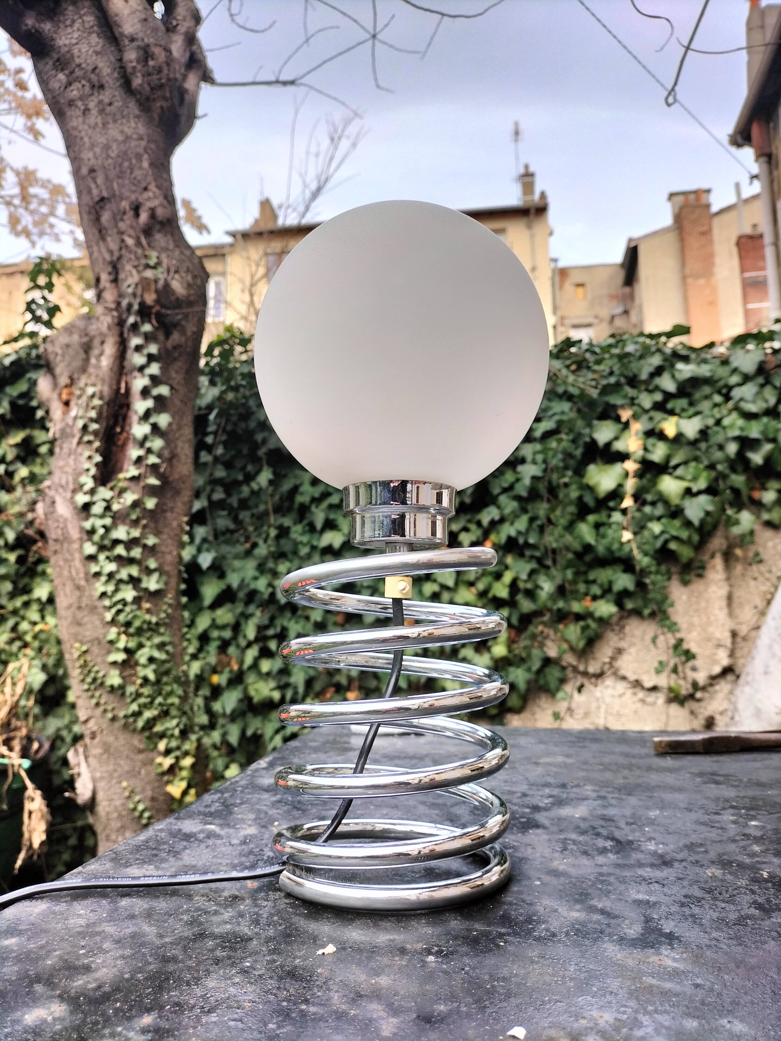 Ingo maurer spring lamp