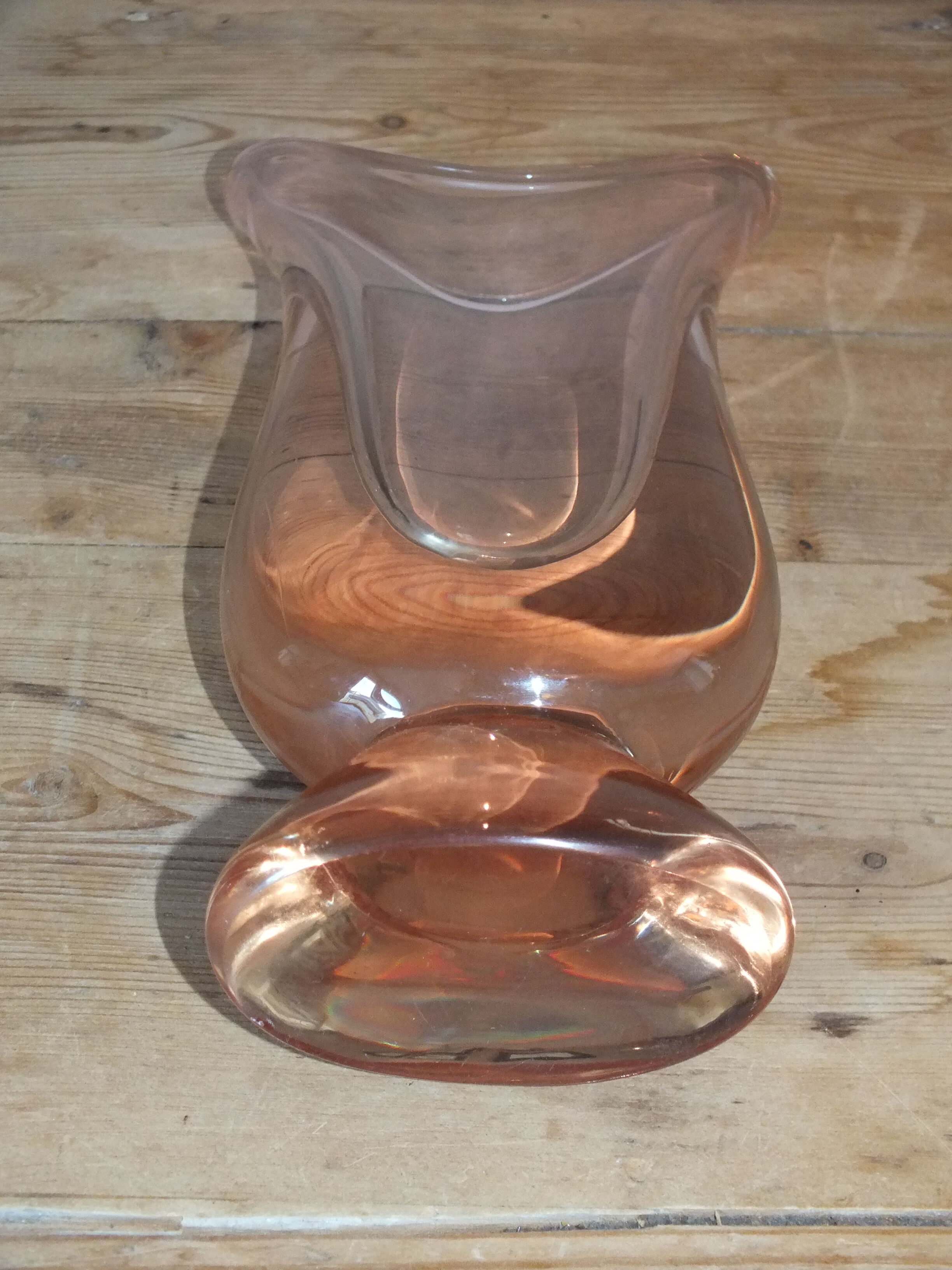 Vintage 60/70s glass vase in pink tinted glass