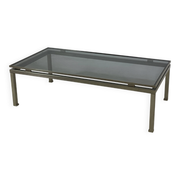 Table basse en laiton et plateau verre fumé par Guy Lefevre, 1970s