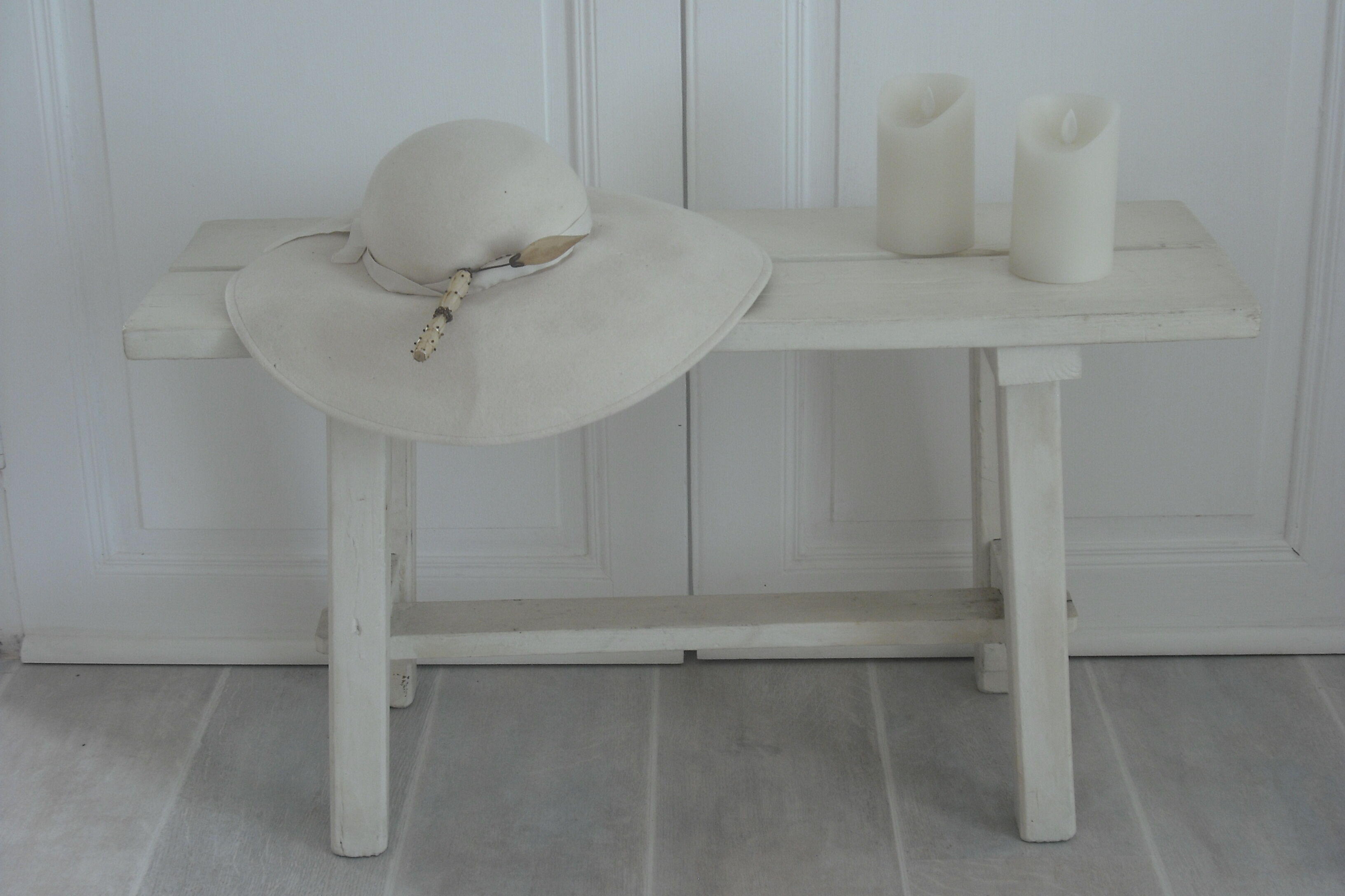 White patinated bench