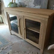 Display cabinet
