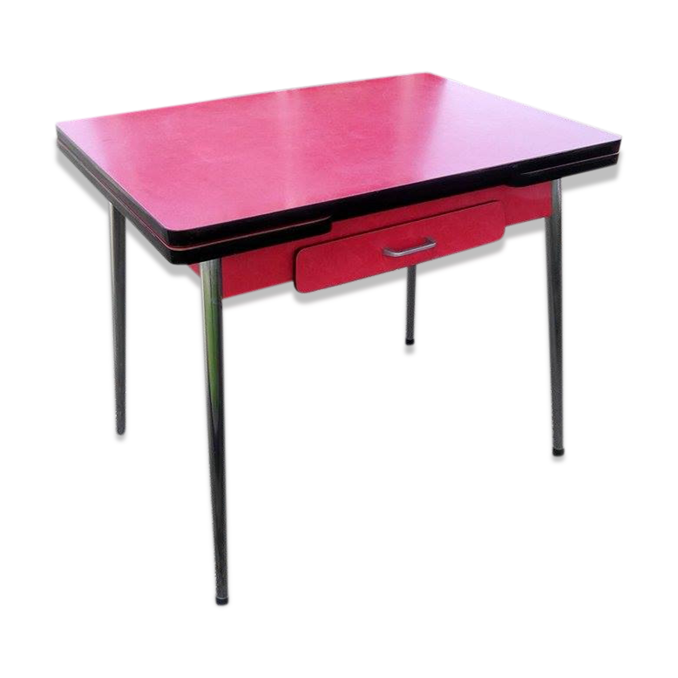 Table en formica rouge Jpp Peugeot Selency Table en formica rouge Jpp Peugeot Selency