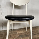 Series of 4 white and black Scandinavian chairs Ingrid from Stella 1960.