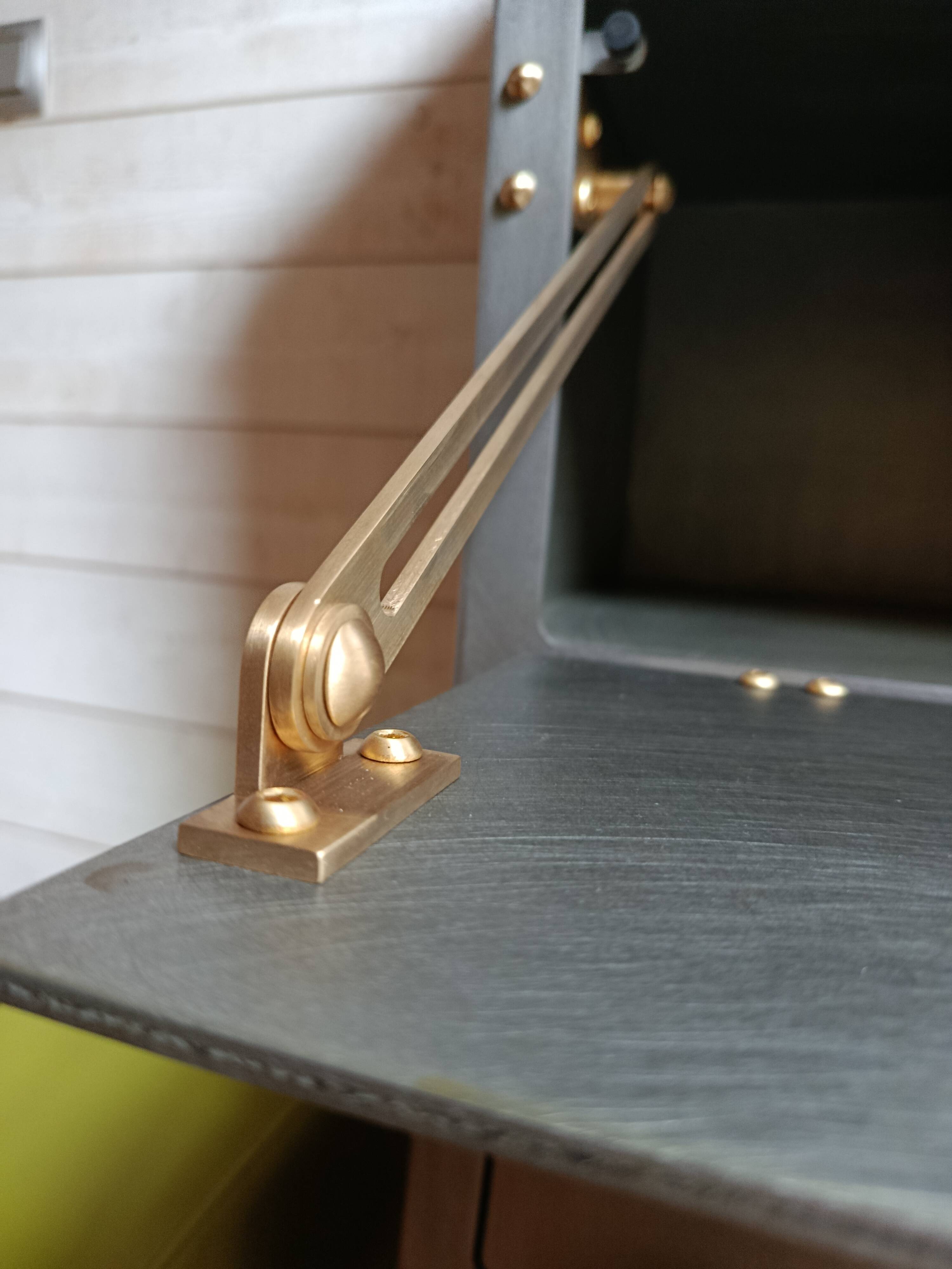 drop-leaf table the lady steel model no. 3 by the brand letrapu