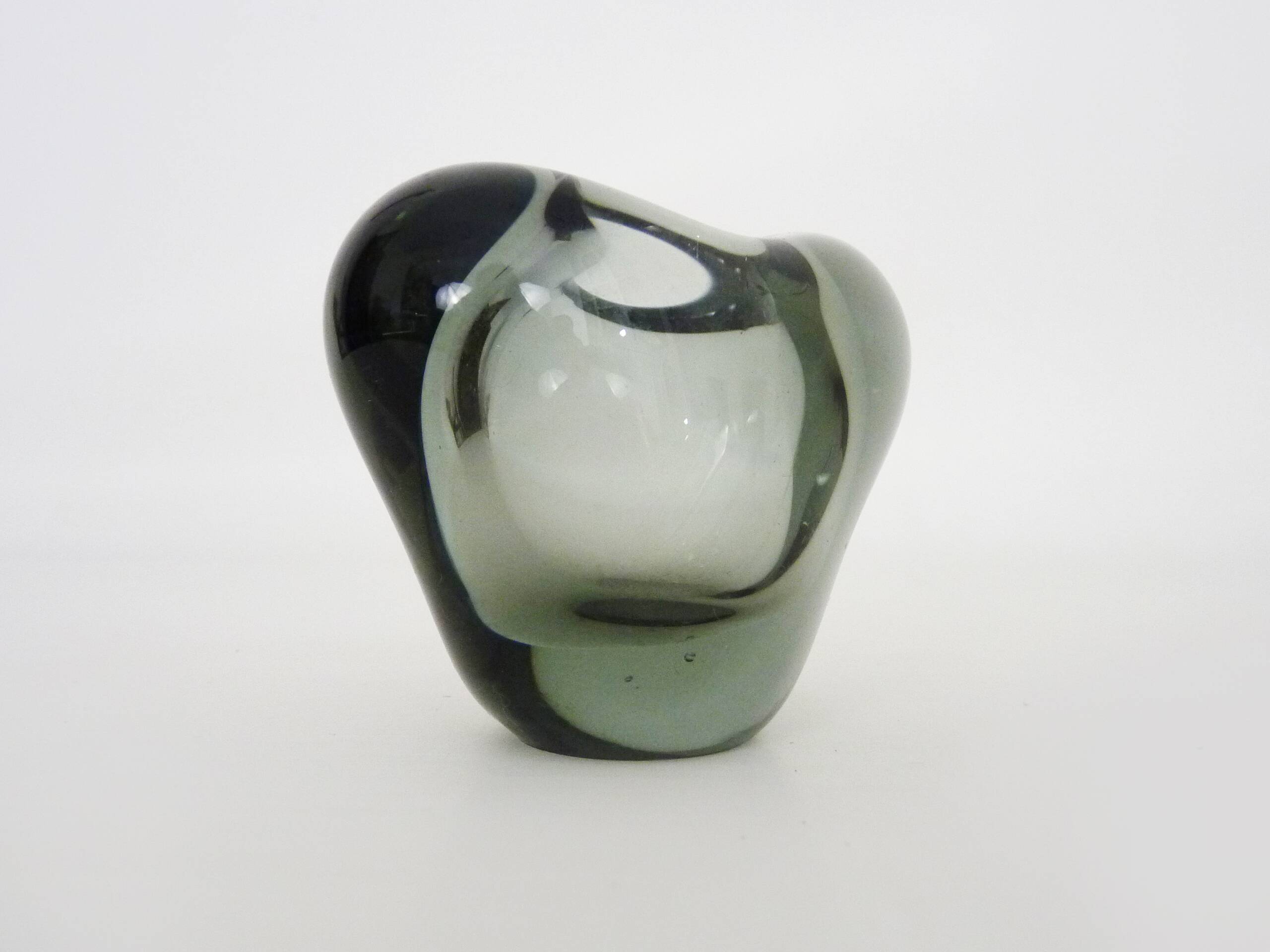 Heart-shaped vase Per Lütken for Holmegaard. Signed and dated 1902