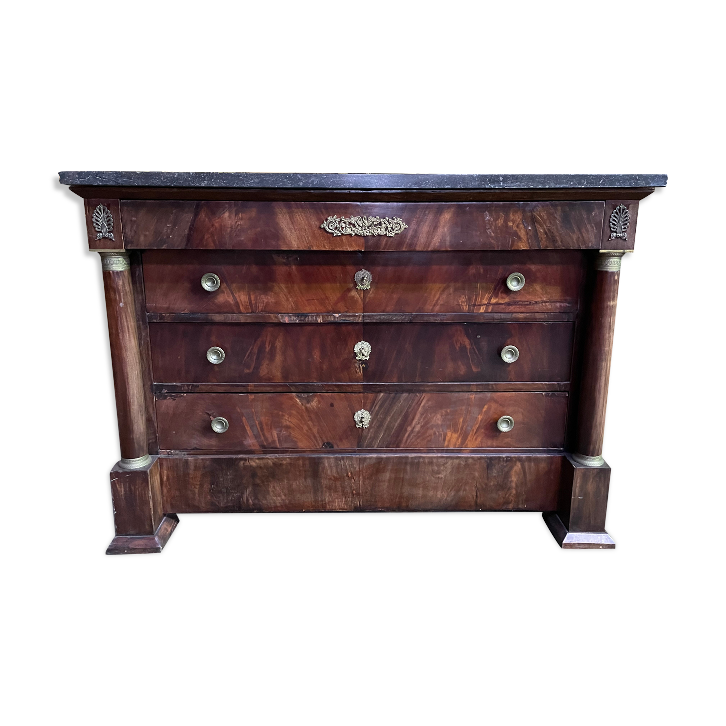 Empire period chest of drawers in mahogany and mahogany veneer