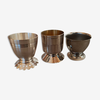 Set of 3 silver metal egg cups
