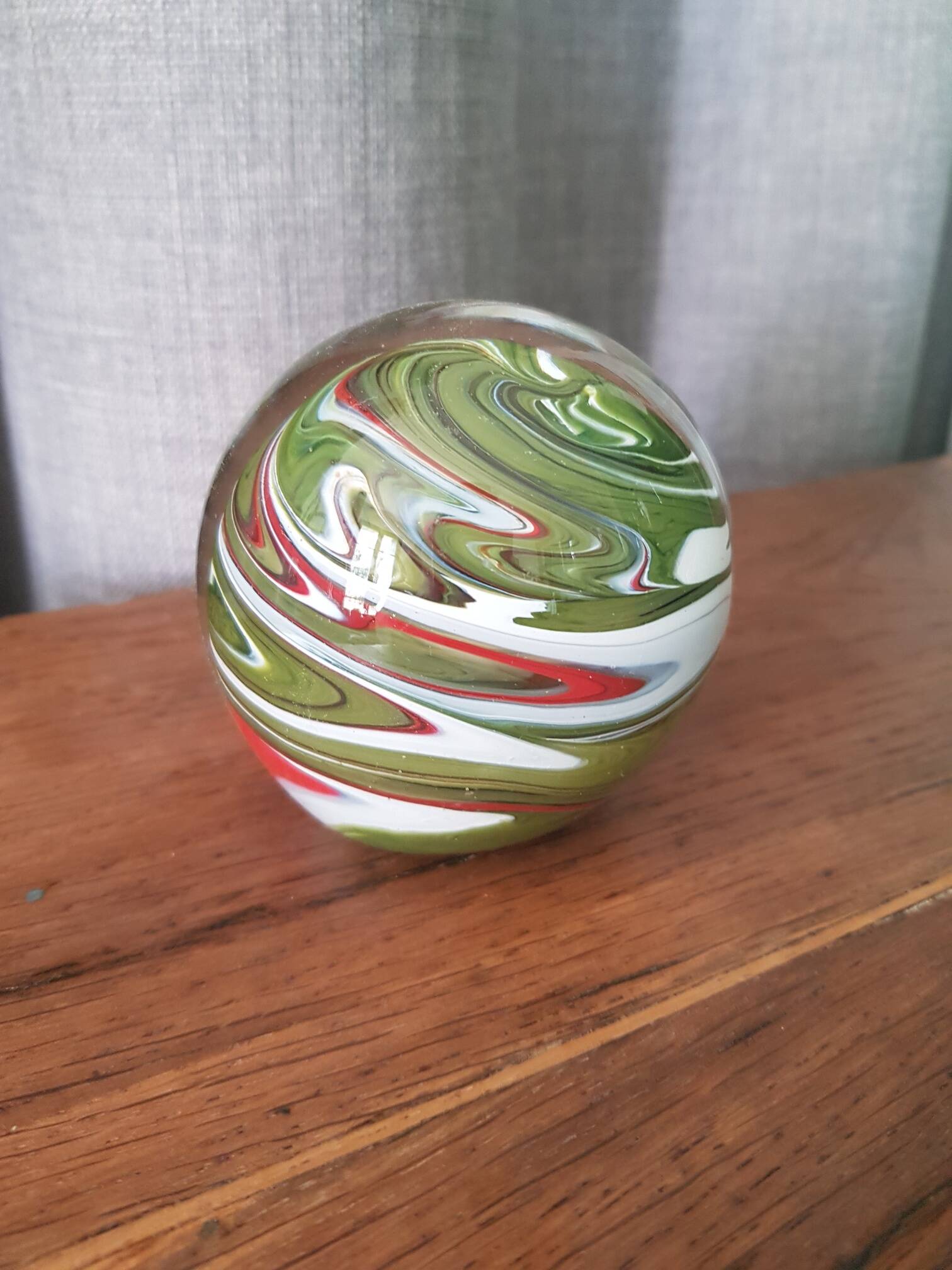 Sulphide glass paperweight