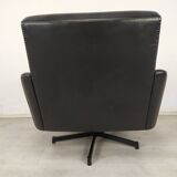 Fauteuil pivotant skaï vintage