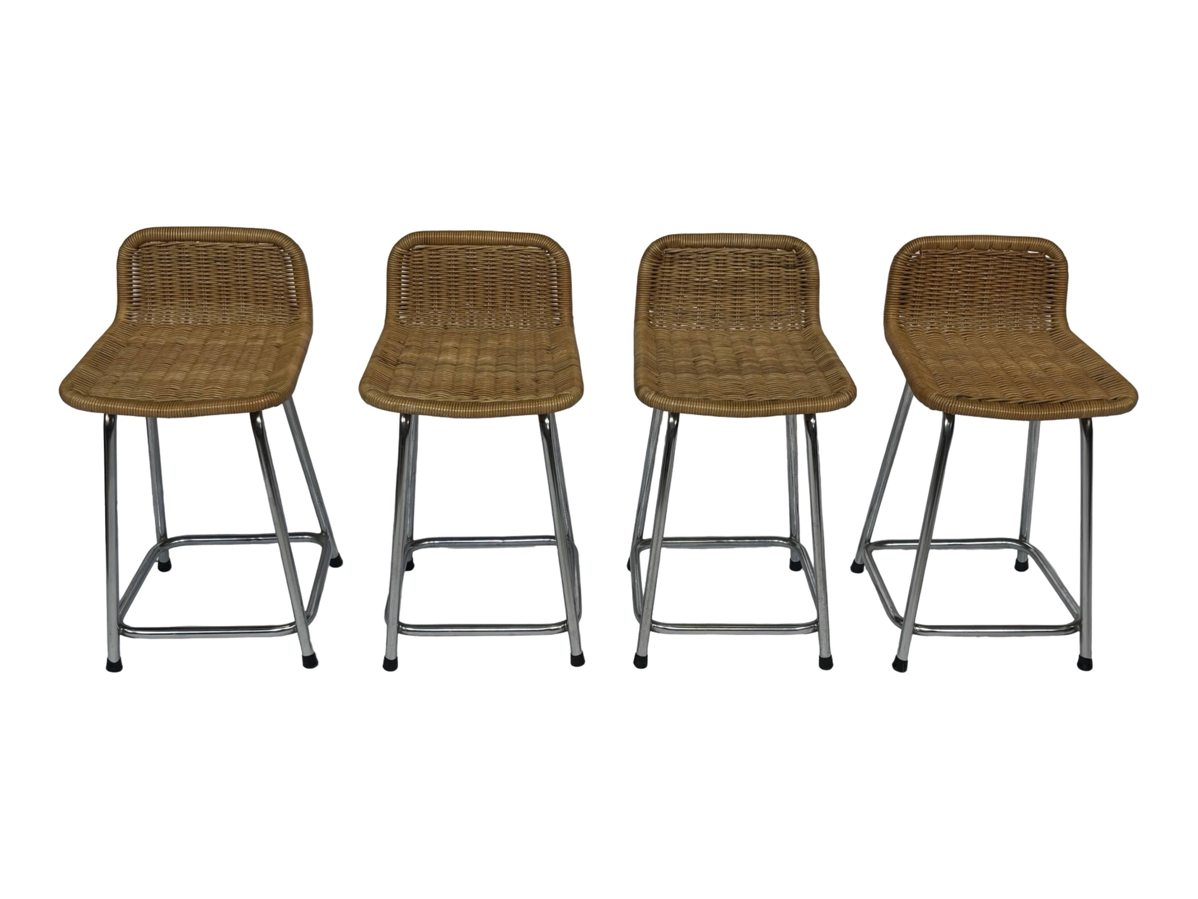 Ensemble de 4 tabourets de bar vintage Dirk Van Sliedregt Rohe Noordwolde modèle bas