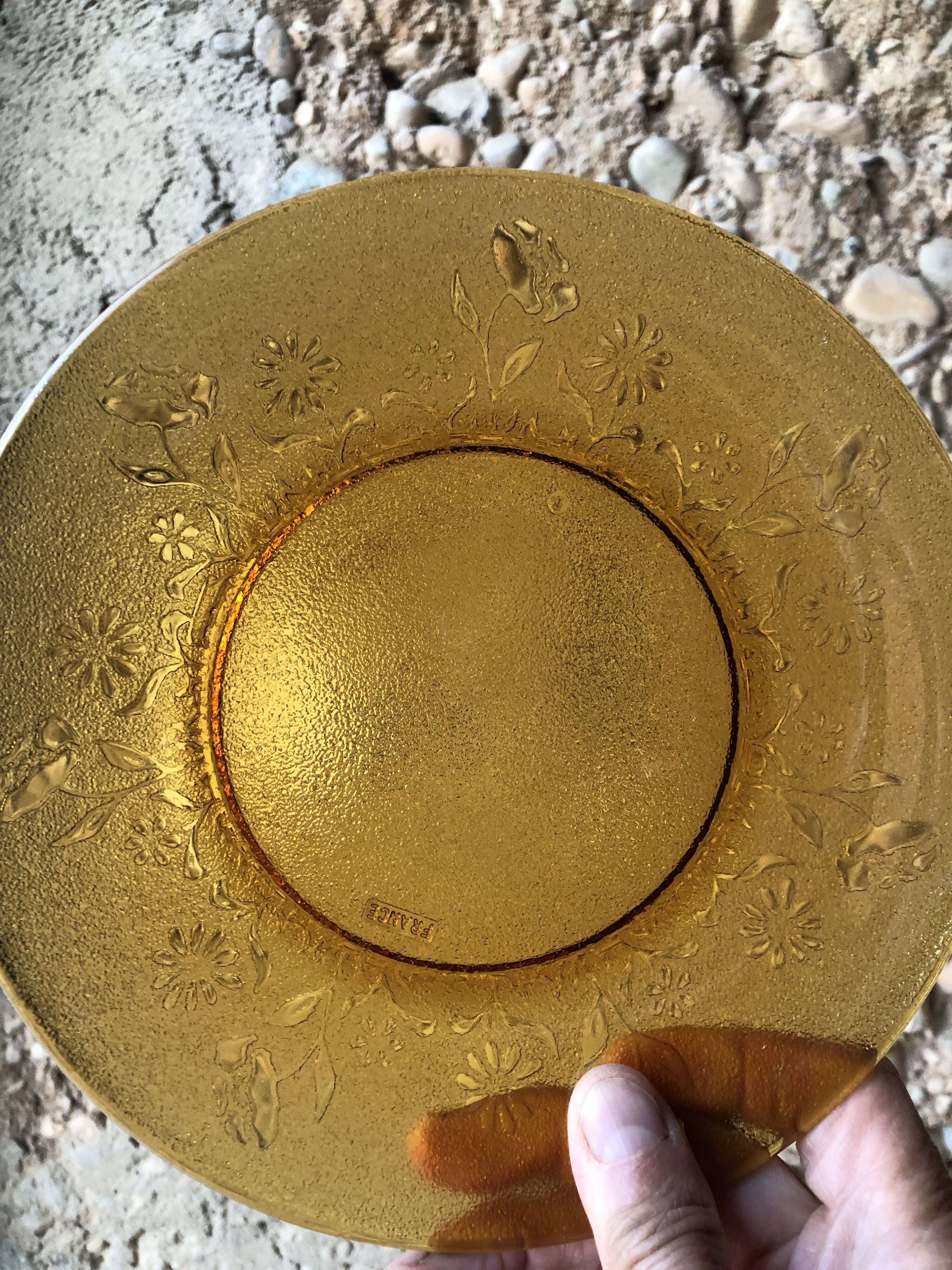 Lot 6 dessert plates