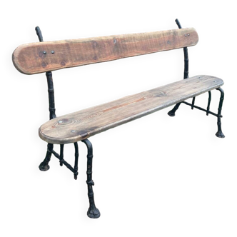 Old garden bench in cast iron and wood