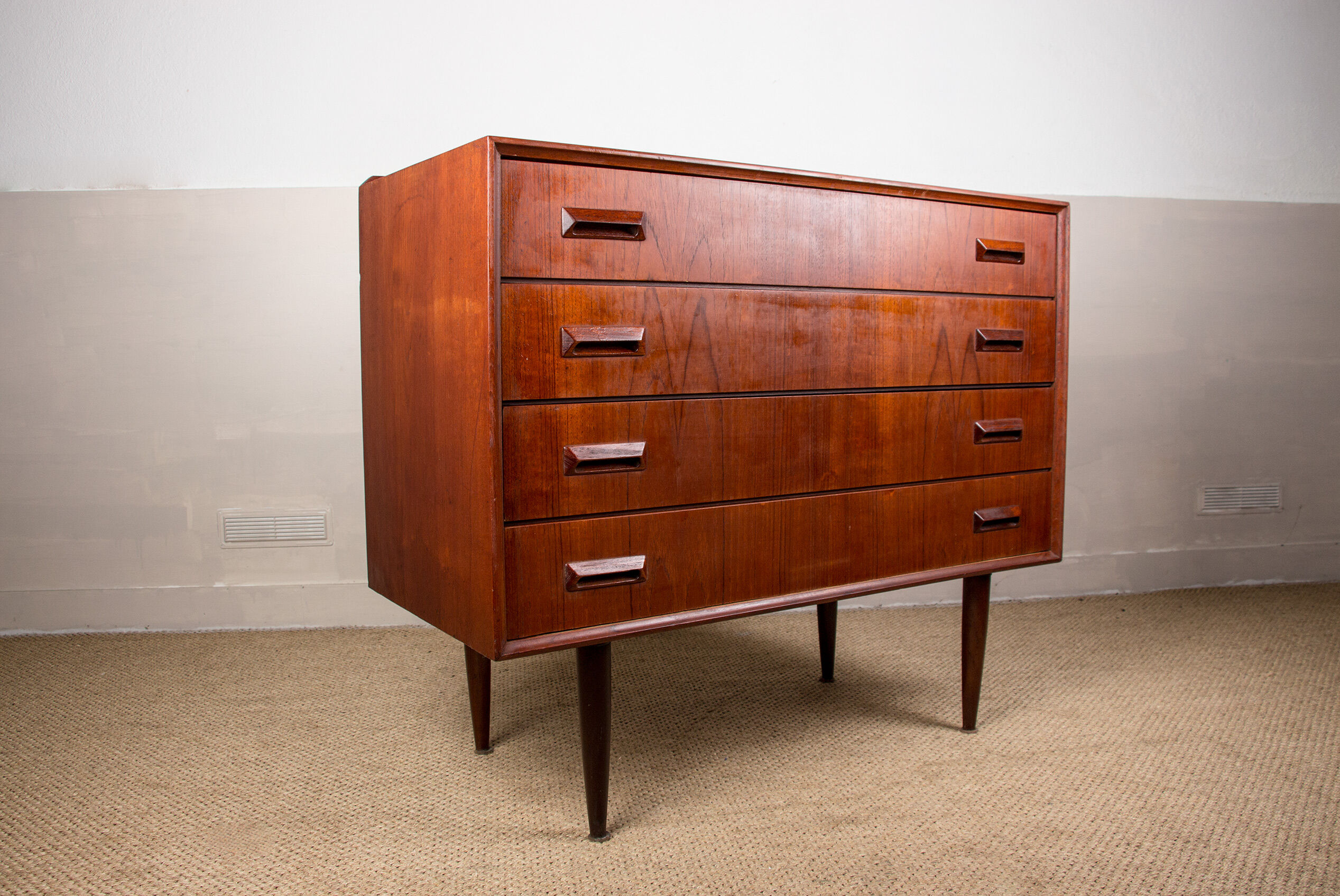 Danish teak chest of drawers by Borge Mogensen for Soborg Mobelfabrik 1960